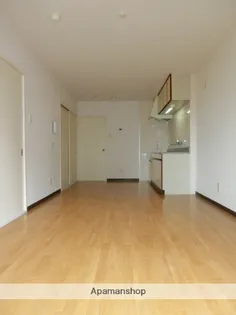 祐光ビル【305号室】の居間