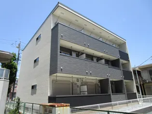 エスティーヌフジC【1階】の外観