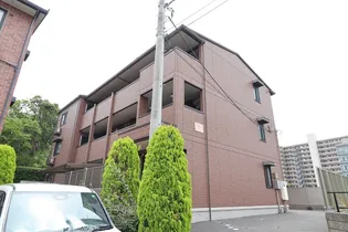 ロイヤルクレッセント西登戸参番館【3階】の外観