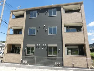 コンフォルト【3階】の外観