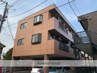 完倉マンション【3階】の外観