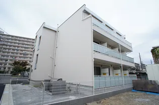 リブリ・AZUL【2階】の外観