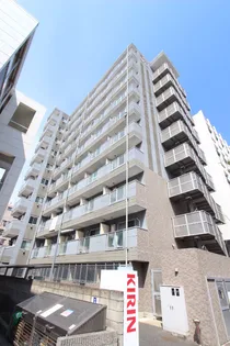 千葉県船橋市湊町2丁目【マンション】の外観