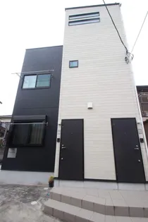 TRESPLATA【2階】の外観