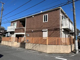 プレミール カメゾン【2階】の外観