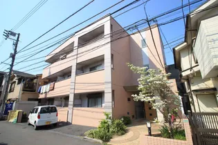 サン・ルピナス【3階】の外観