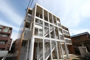 レオパレスツインスターコートIIの画像