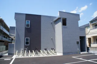 リブリ・トワ【2階】の外観