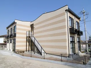 レオパレス栗山【2階】の外観