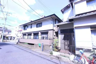 アーバンパレス【1階】の外観