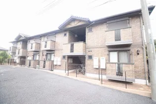 サニーフィールド A・B【1階】の外観