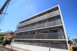 レオ四拾六番館【3階】の外観