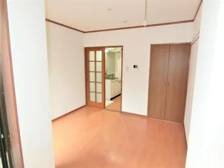 セゾンアネックス富浜【305号室号室】の居間