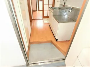 セゾンアネックス富浜【305号室号室】の玄関