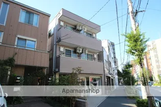 イーストサン【1階】の外観