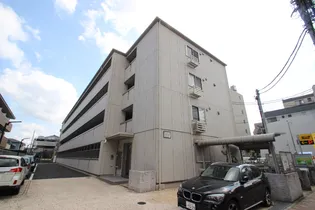 ロイヤルパレス市川【2階】の外観