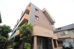 ラフレシール市川【1階】の外観