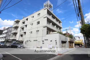 テラス137【3階】の外観