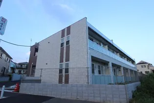 リブリ・千草【1階】の外観