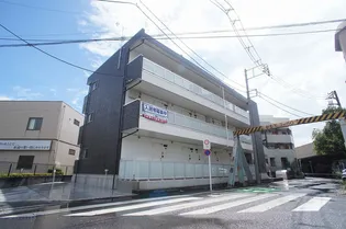 リブリ・フォンターナ【1階】の外観