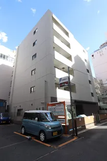 ラクラス市川の画像