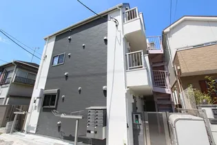 サンメゾン中山【2階】の外観