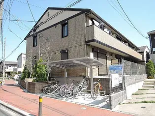 ヴェルドミール B【1階】の外観