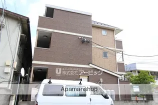 プランドール【3階】の外観