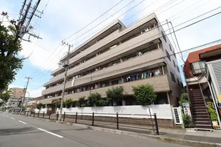 ファミール行徳の画像