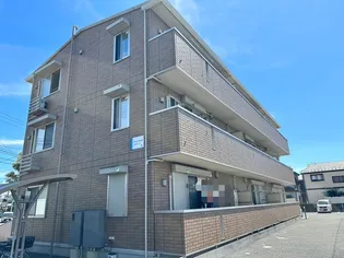 グランドゥールヒル Ⅱ【2階】の外観