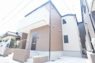 ULALA【1階】の外観