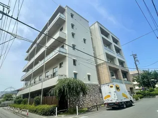LO・HOUSE STYLE【1階】の外観