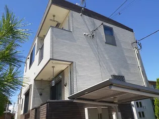 パインコート【2階】の外観