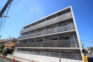 レオ四拾六番館【3階】の外観