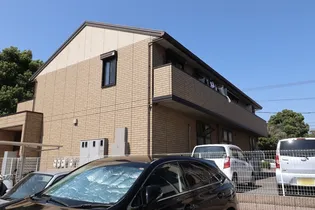 ツヴァイ【2階】の外観