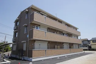 グランドゥールヒル Ⅱ【2階】の外観