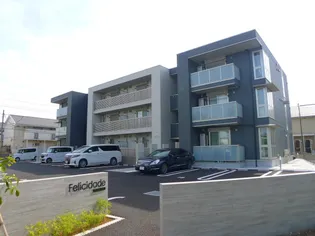 FELICIDADE(フェリシダージ)【3階】の外観