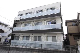 リブリ・トロワフレーシュ【2階】の外観