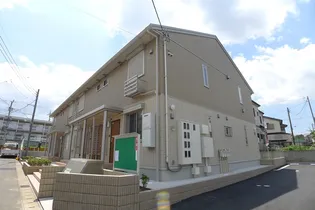 ヴェール鷹之台【1階】の外観