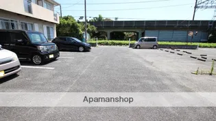 パルテール市川【106号室】の外観