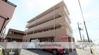 ドゥエル イースト【1階】の外観