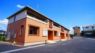 ピオニエール【1階】の外観