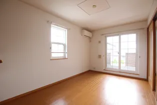 BRISA【2階】の居間