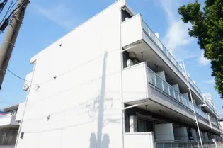 リブリ・ヴァネッサ【1階】の外観