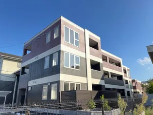 RE’POSEいなり【1階】の外観