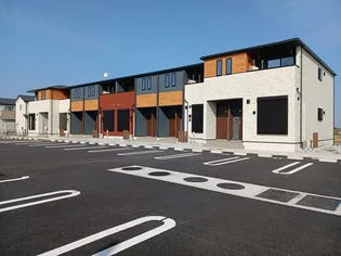 ベイサイドアクアC【1階】の外観