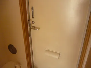 コスモス町田【B101号室】の玄関