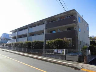 パーク ウエスト【1階】の外観