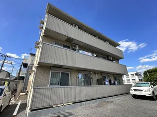 グランドュール【3階】の外観