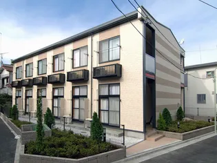 レオパレスウェルネス梅屋敷【2階】の外観